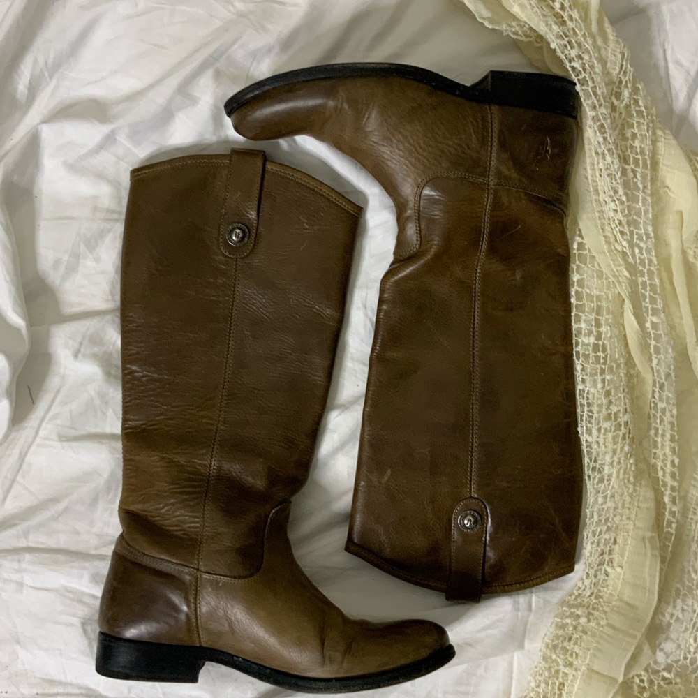 Frye Melissa Button 2 Smoke 3475447-SMK